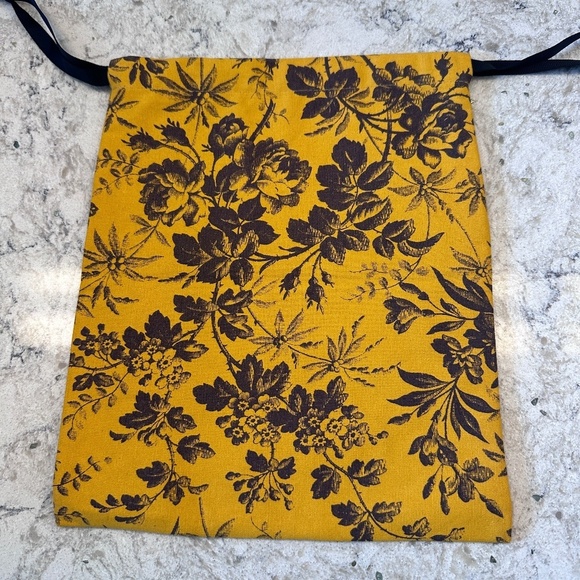 Gucci Beauty Floral pattern Make-up Pouch - Picture 4 of 6